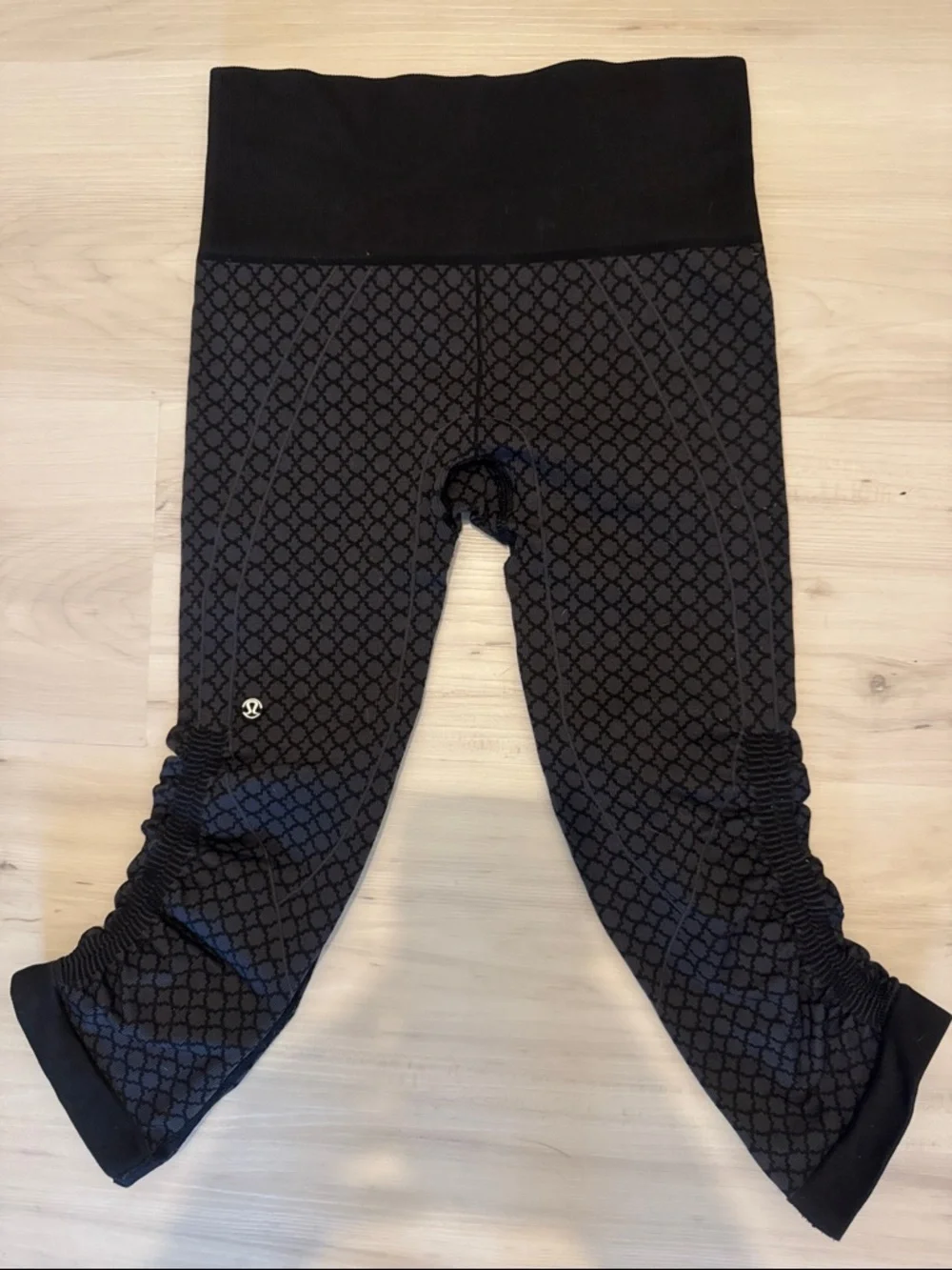 Lululemon In The Flow Crop II Leggings Size 2